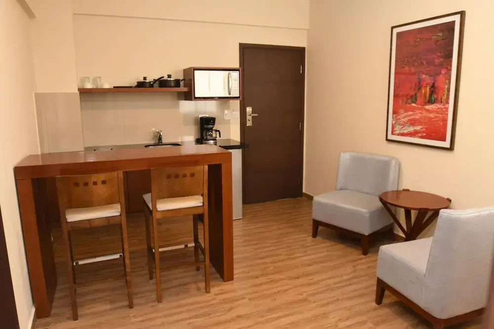 Taos Apart Hotel