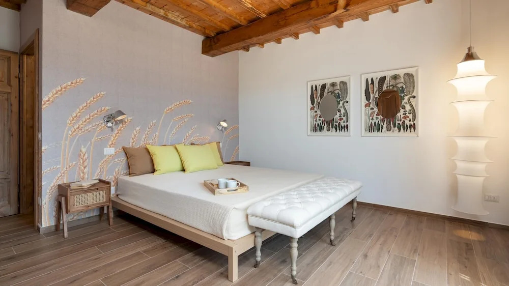 CASOLARE SAN MARTINO 12, Emma Villas