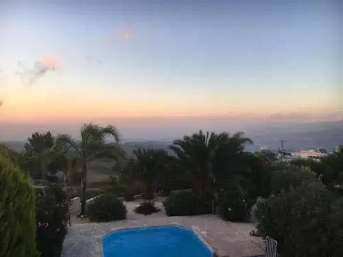 Drouseia Villa