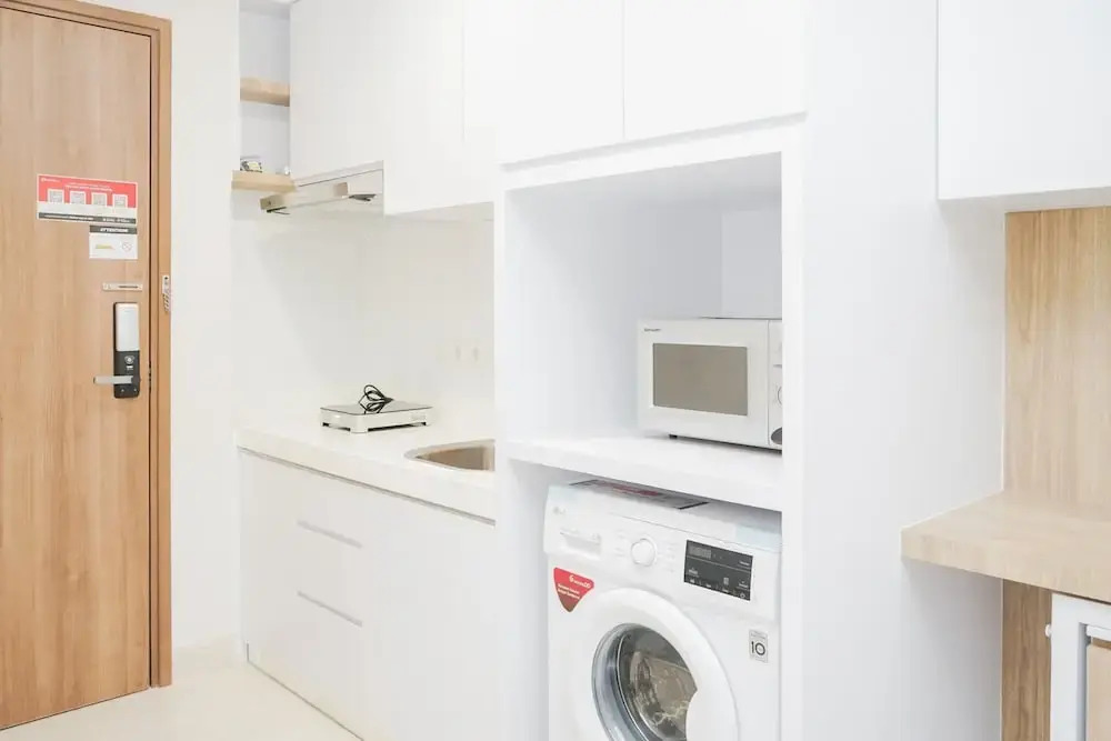 1BR Modern and Spacious at Skandinavia Apartment