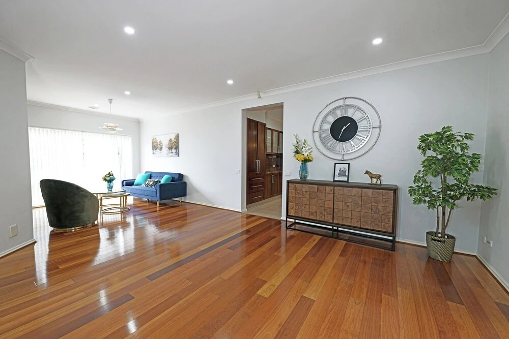 Hallam 5BRM Rental Entire House