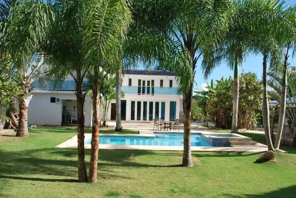 Manati World Point Inn