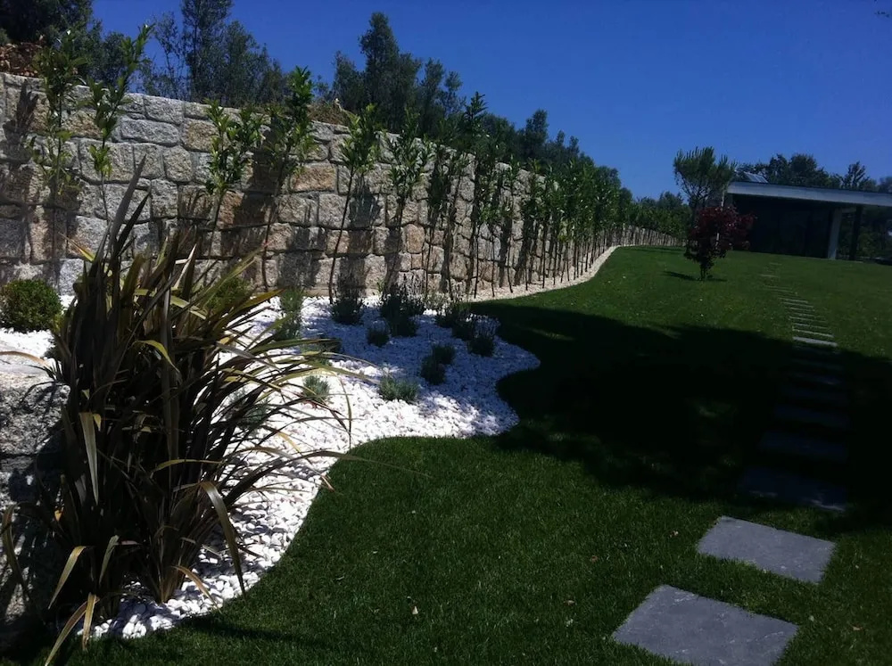 Elegant Villa Near Vieira do Minho with Pool
