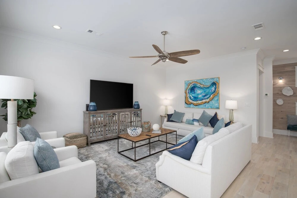 Destin's Gem by Avantstay Steps to the Beach w/ BBQ & Pool