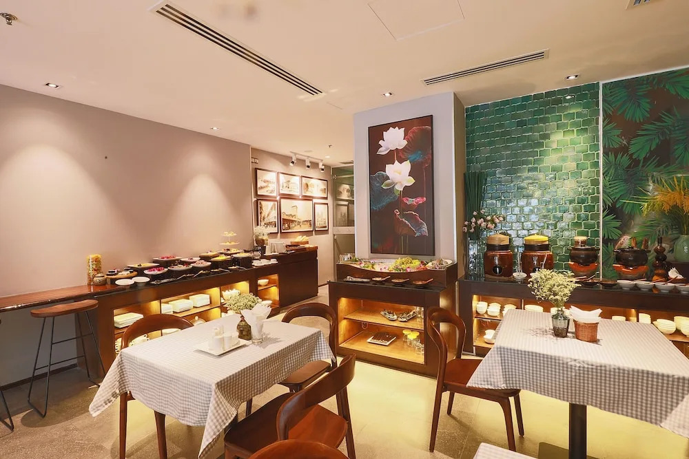 CHERRY BOUTIQUE HOTEL