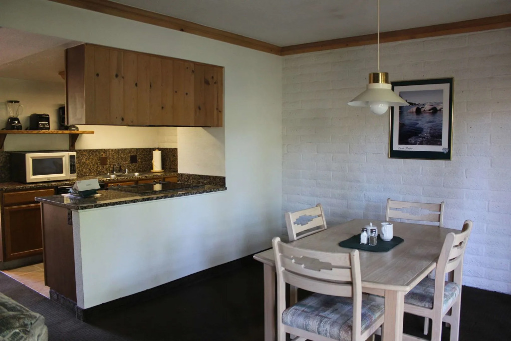 North Lake Lodges & Villas