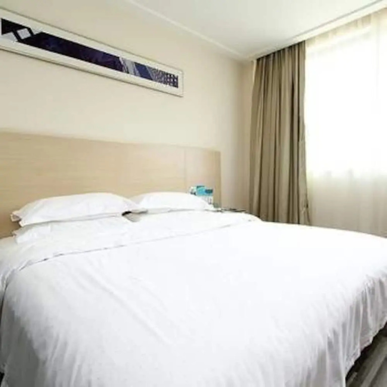 City Express Hotel