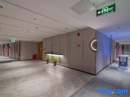 Yitel (Shanghai Zhoupu Kangqiao Shenmei Road Subway Station Branch)