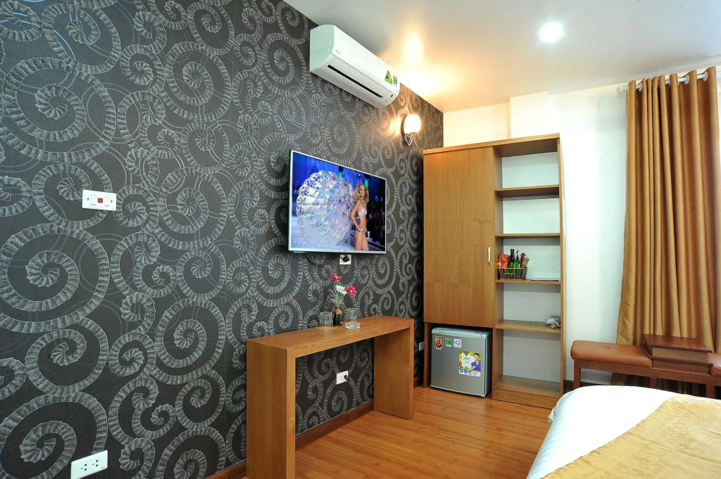 Coco Hotel Cau Giay