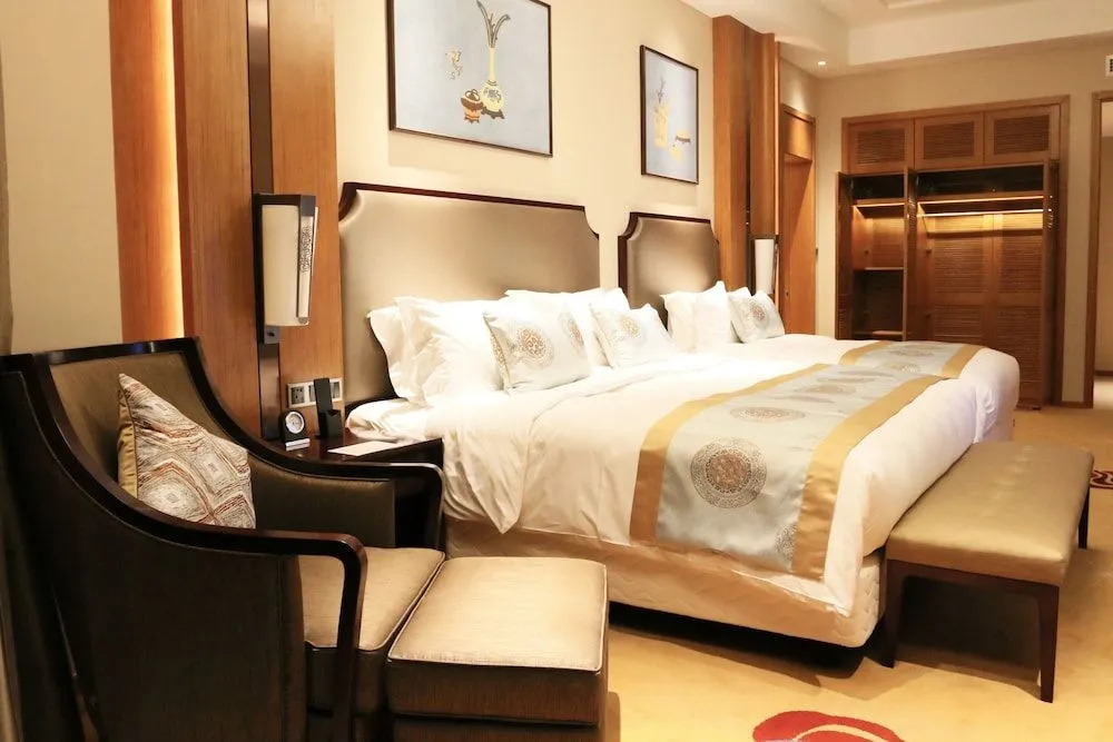 Changsha Tongguan Macrolink Legend Hotel