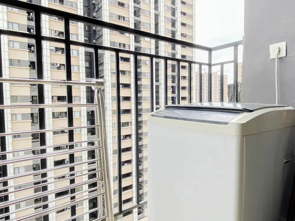 Homey Wooden Touch 2Br At Apartment Meikarta District 1