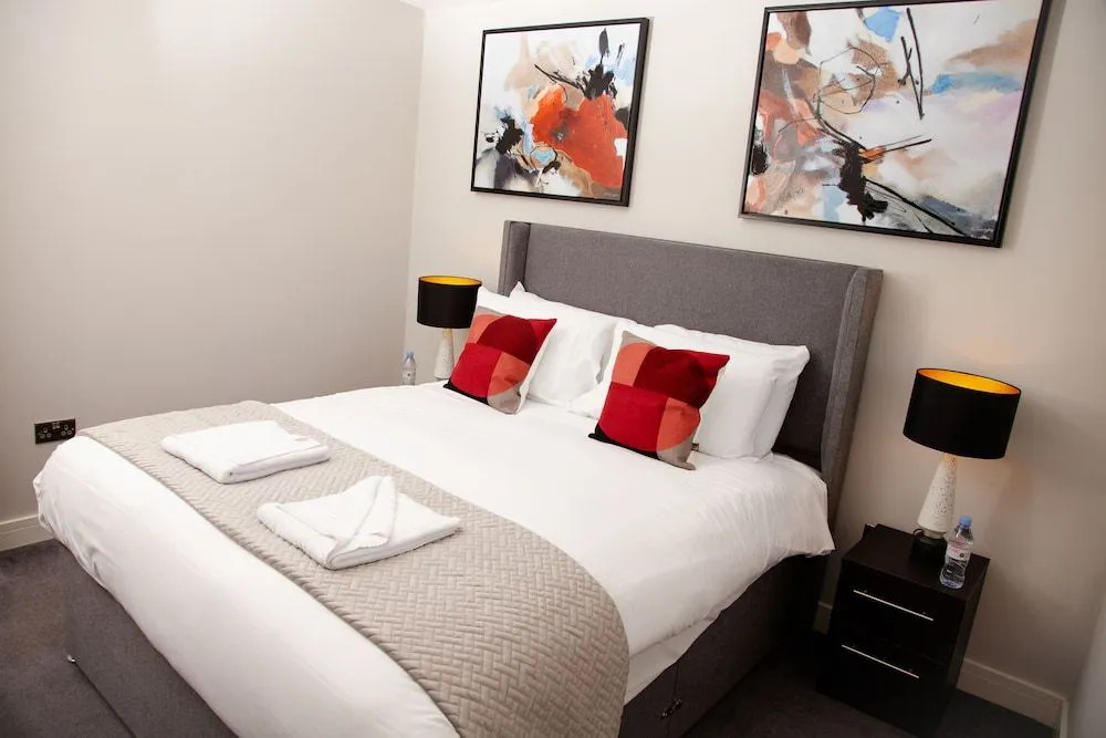 High Life Luxury Serviced Apartments