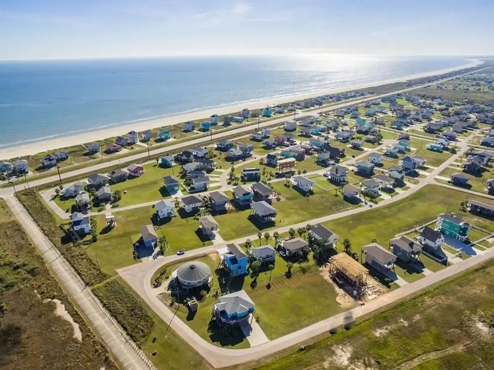 Blue Dolphin 4 Bedroom Home