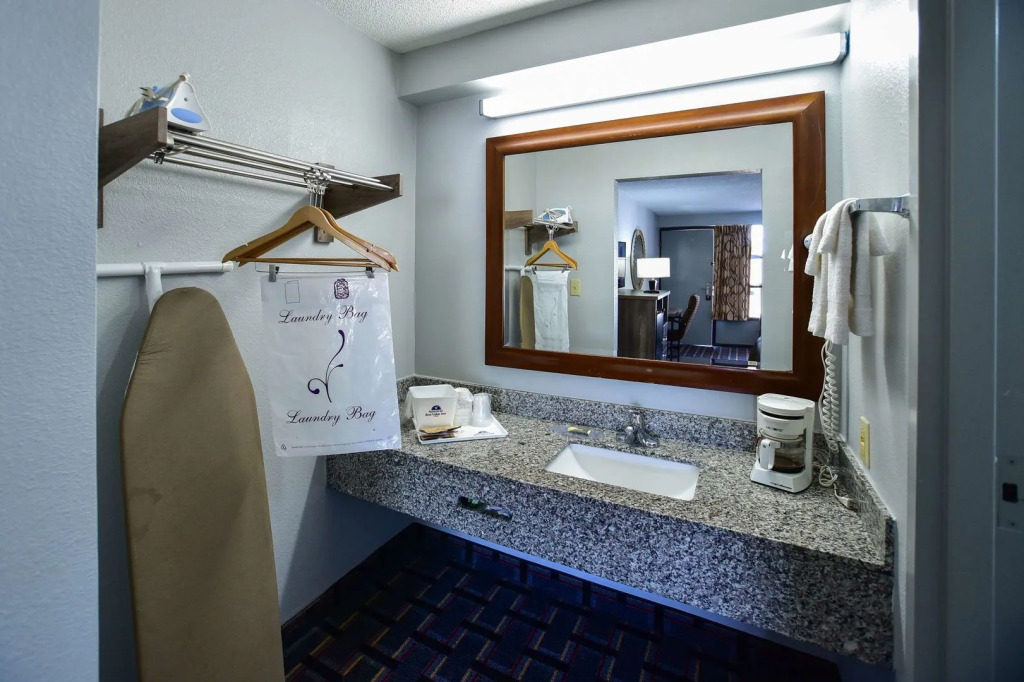 Americas Best Value Inn Douglasville