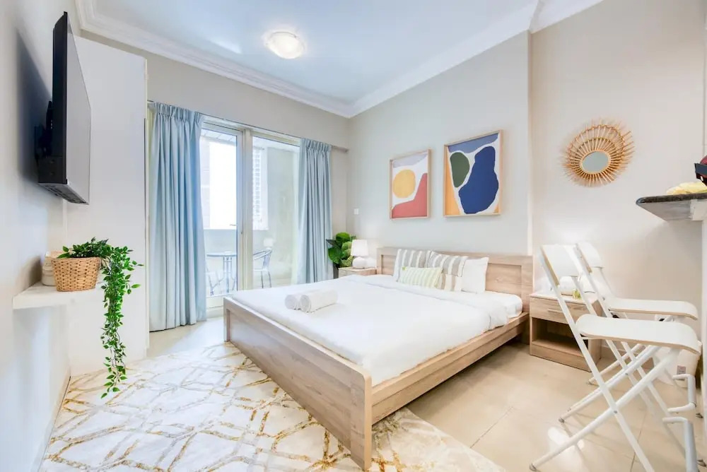 Elite LUX Holiday Homes - Fabulous Studio - Access to Beach Metro in Dubai Marina