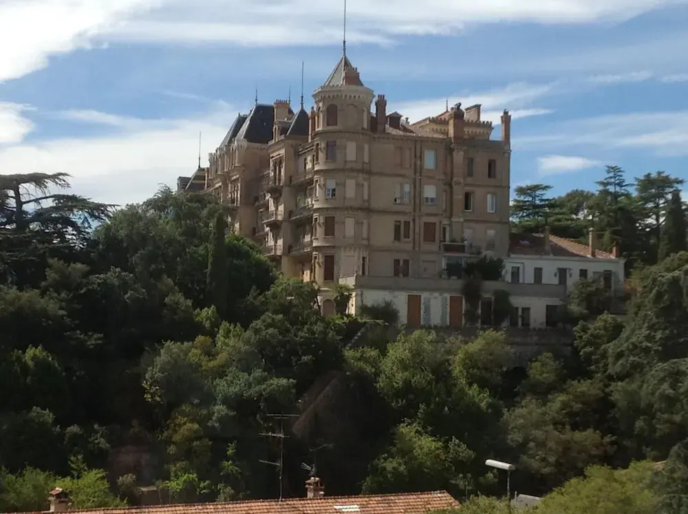 Spacious Studio in the Center of Cannes Nice Terrace Easy Walk to the Croisette and Palais - 1923