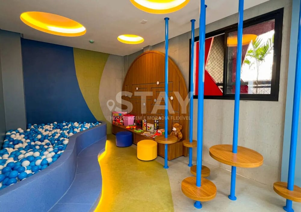 STAY Liv Urban Marista
