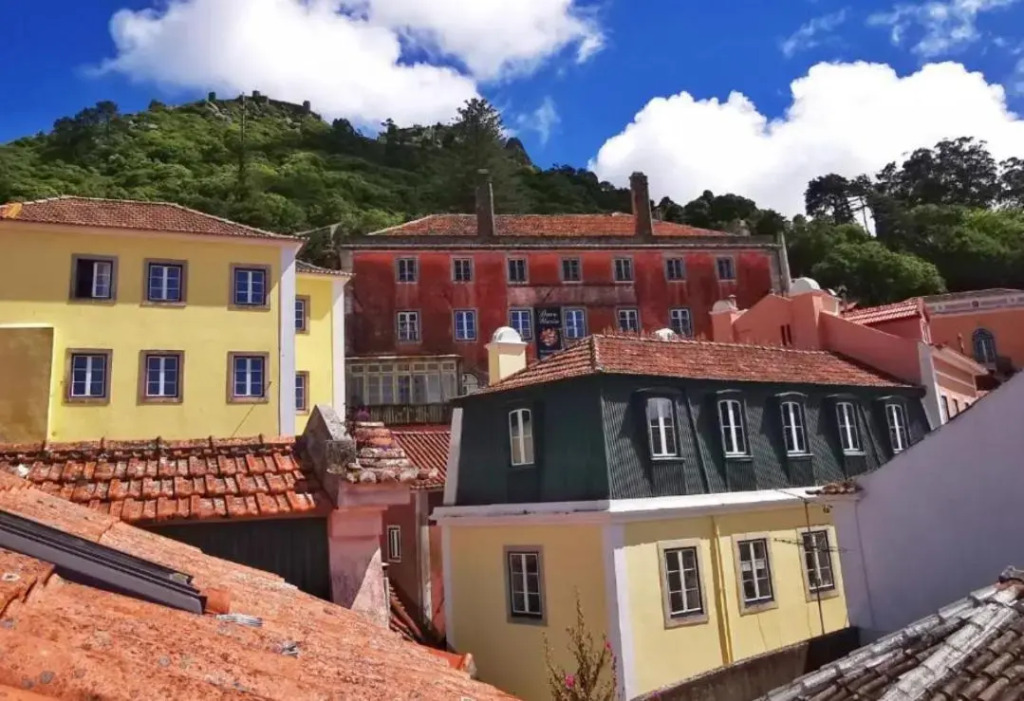 Sintra Central Flat