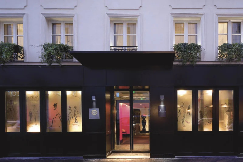 Le Wagram-Champs-Elysées