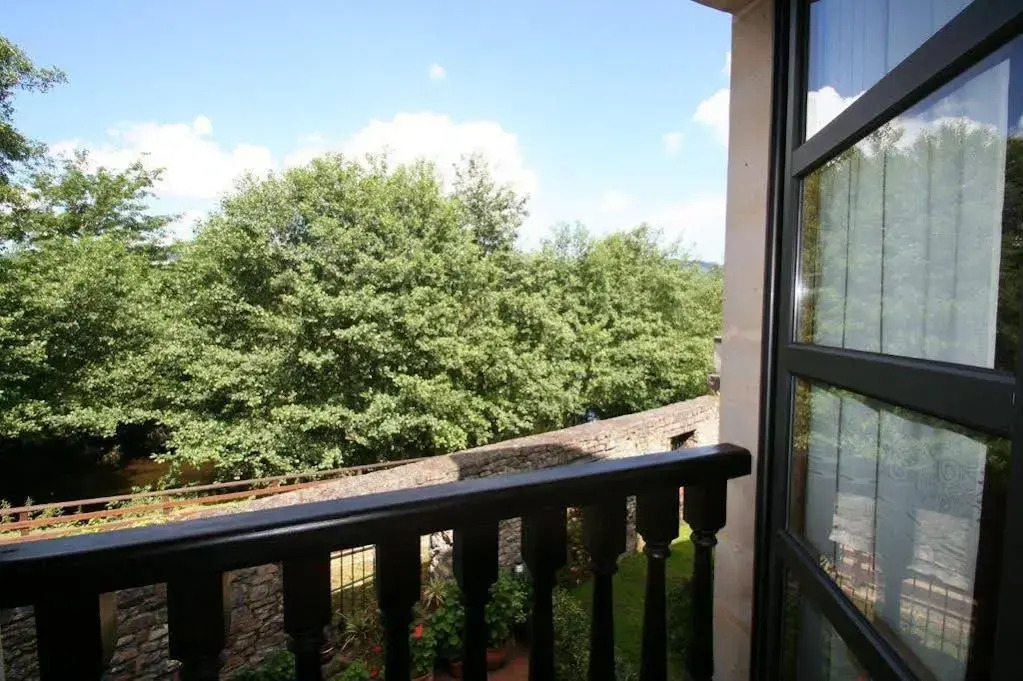 Apartamentos Turisticos Paseo de la Alameda