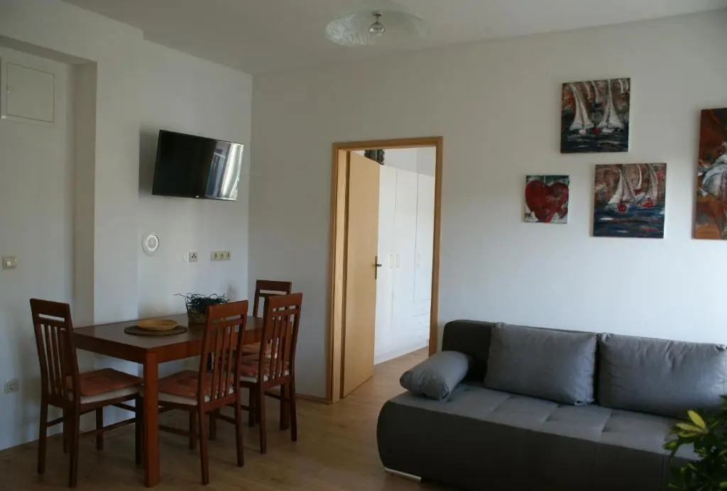 K&M Apartments