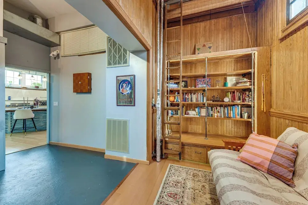 Long-term Stay in Milwaukee! Pet-friendly Condo
