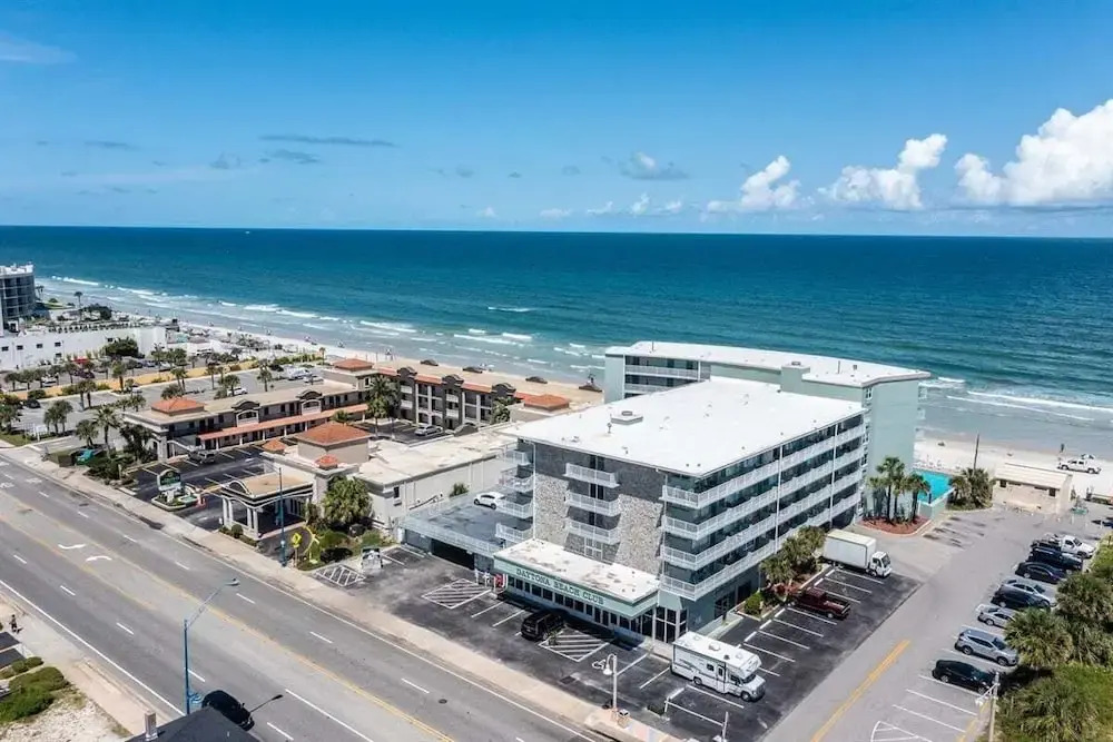 Daytona Beach Club 320 - Daytona Dreamin'