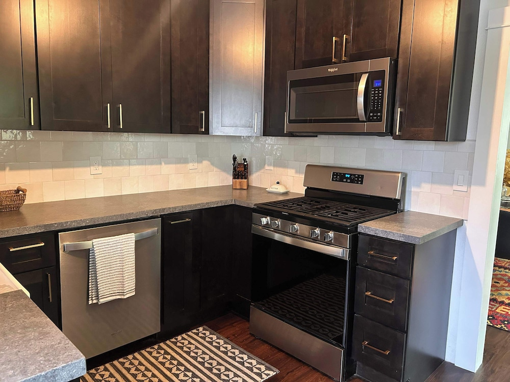 Charming Craftsman - Beach Close