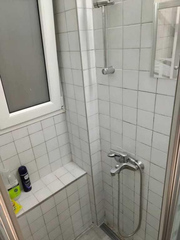 Center Apartment with Private Yard YR11