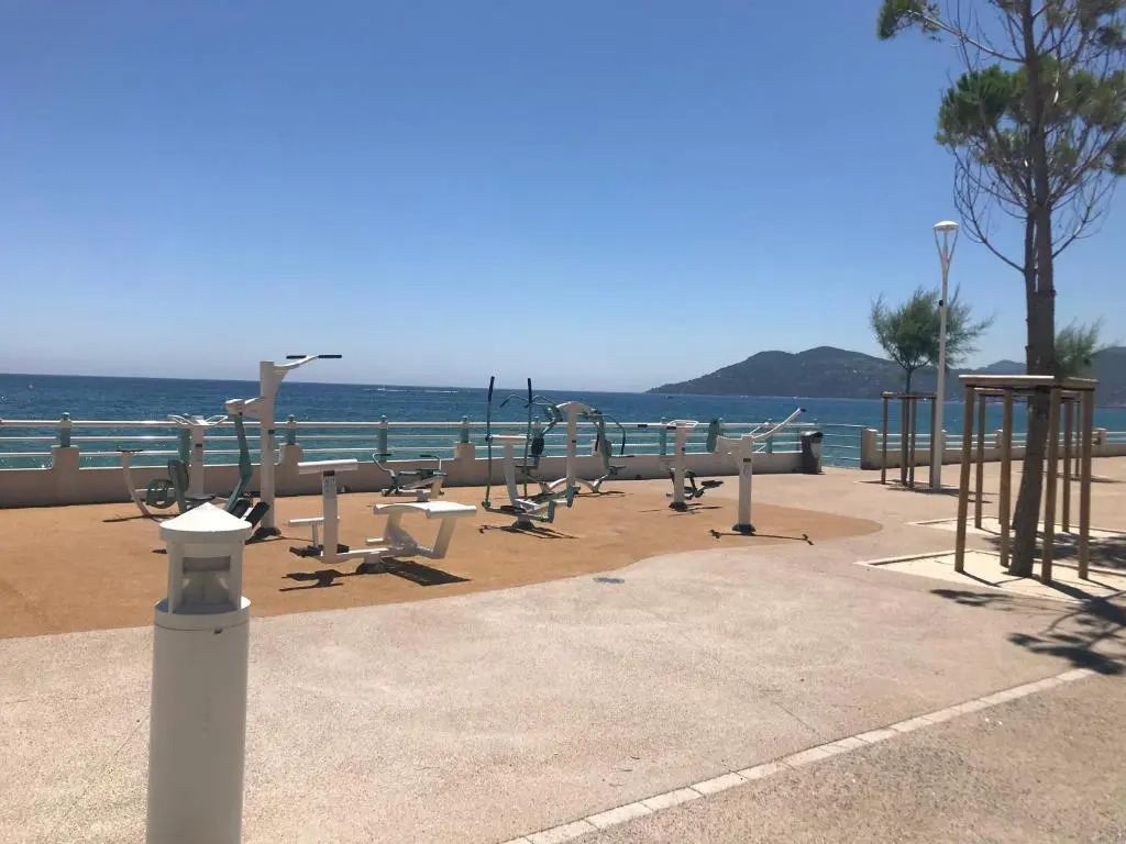Appartement à 2 pas de la mer