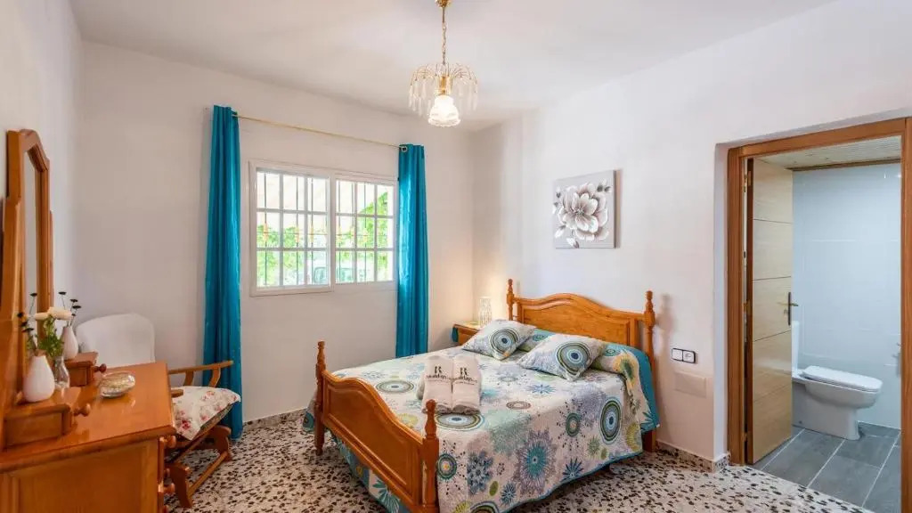 Casa Alejo Antequera - La Higuera by Ruralidays