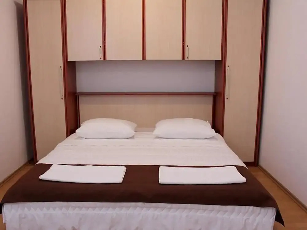 Apartmani Krka Rooms