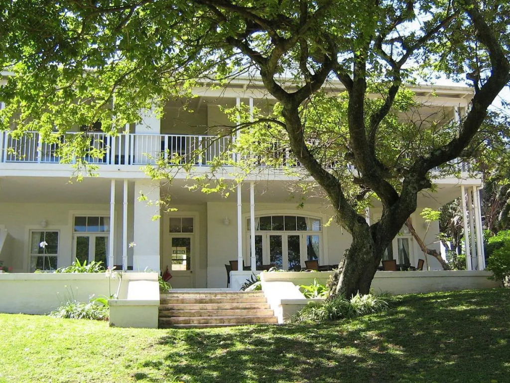 Coral Tree Colony Bed & Breakfast