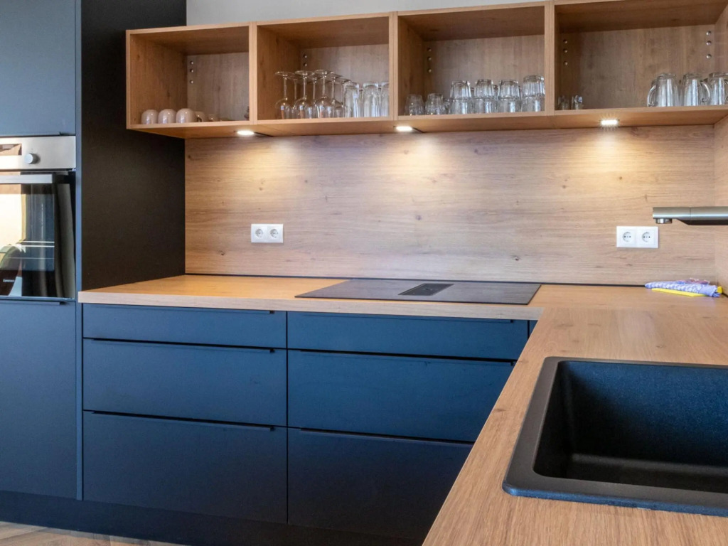 Luxury apartment with sauna, Zamang lift at 600 m.