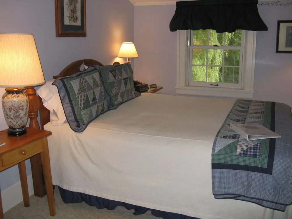 Genesee Country Inn B&B