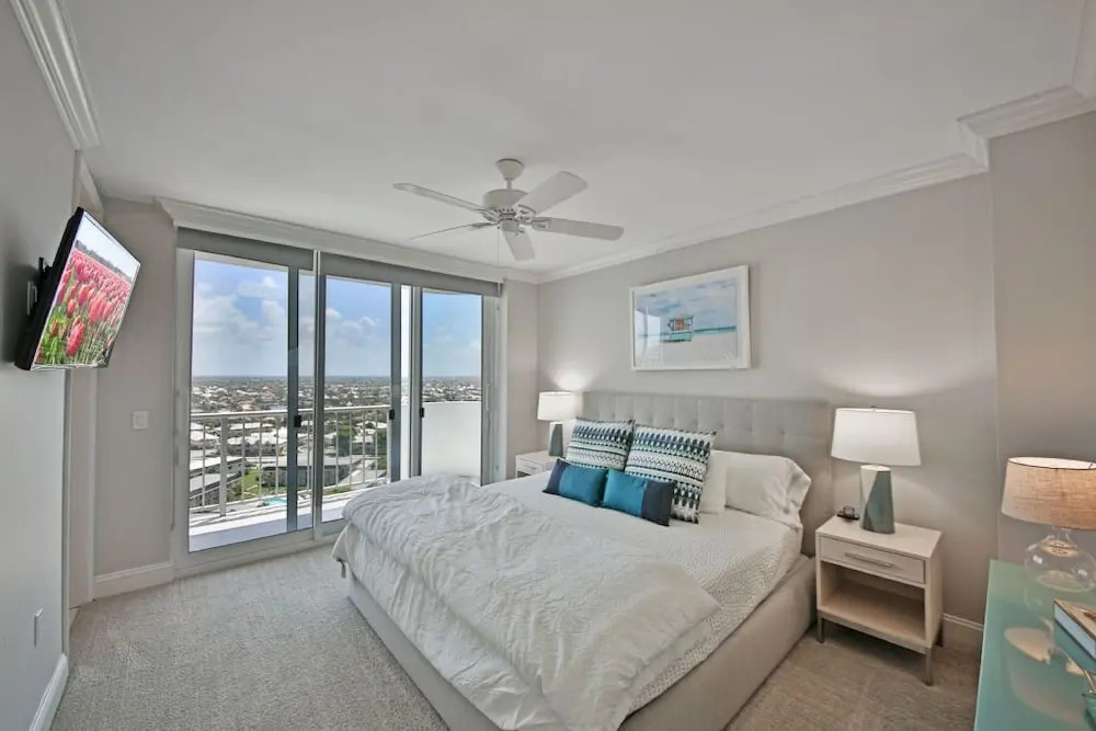 Admiralty House Unit 1706 Marco Island Vacation Rental 2 Bedroom Condo by Redawning