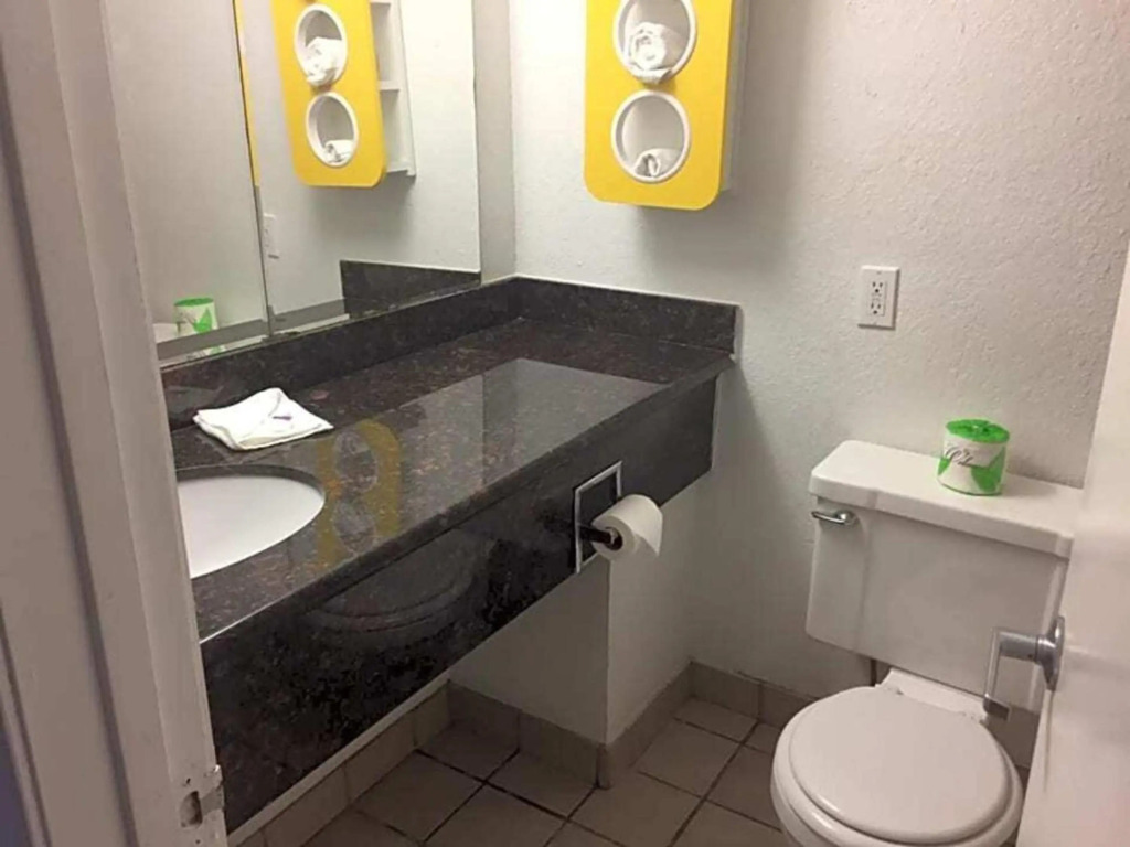 Motel 6 Waco, TX
