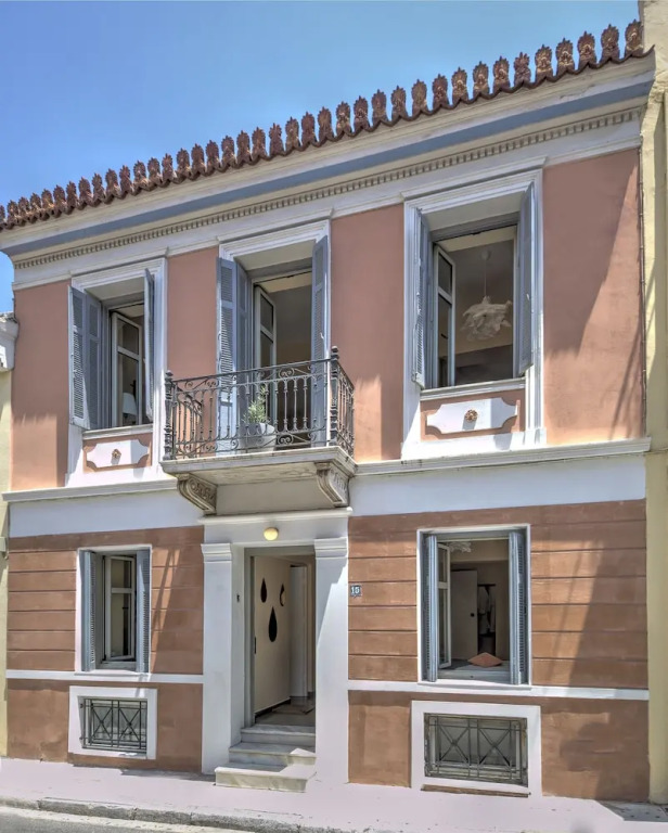 Aria Plaka Residence