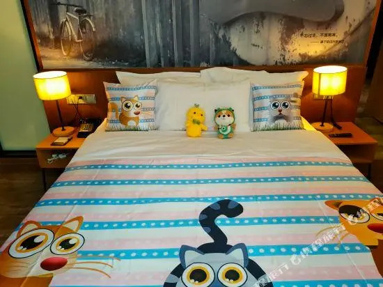 The Journey Hotel