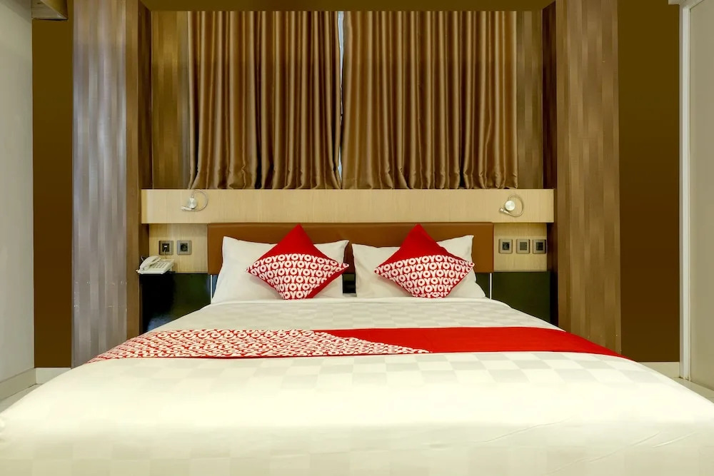 Sans Vibes Hotel Grand Omah Sastro Gejayan