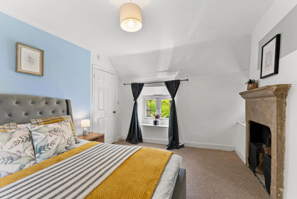 Peak District Break in Cottage with Great Views