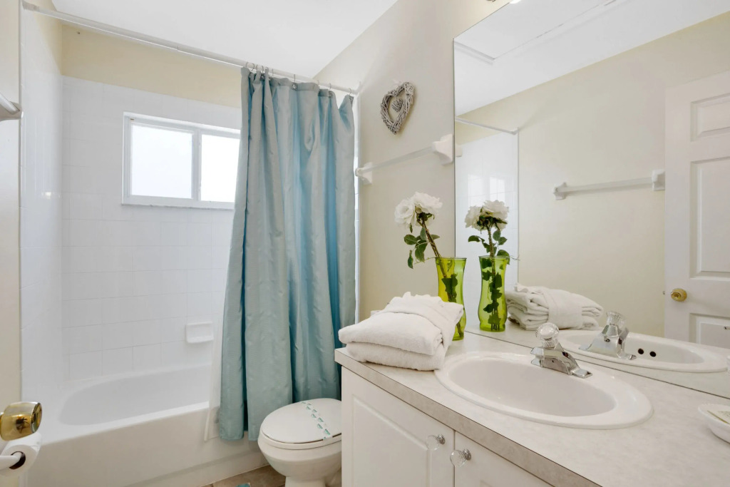 Fantastic Resort 5BR House - South Facing Pool Spa