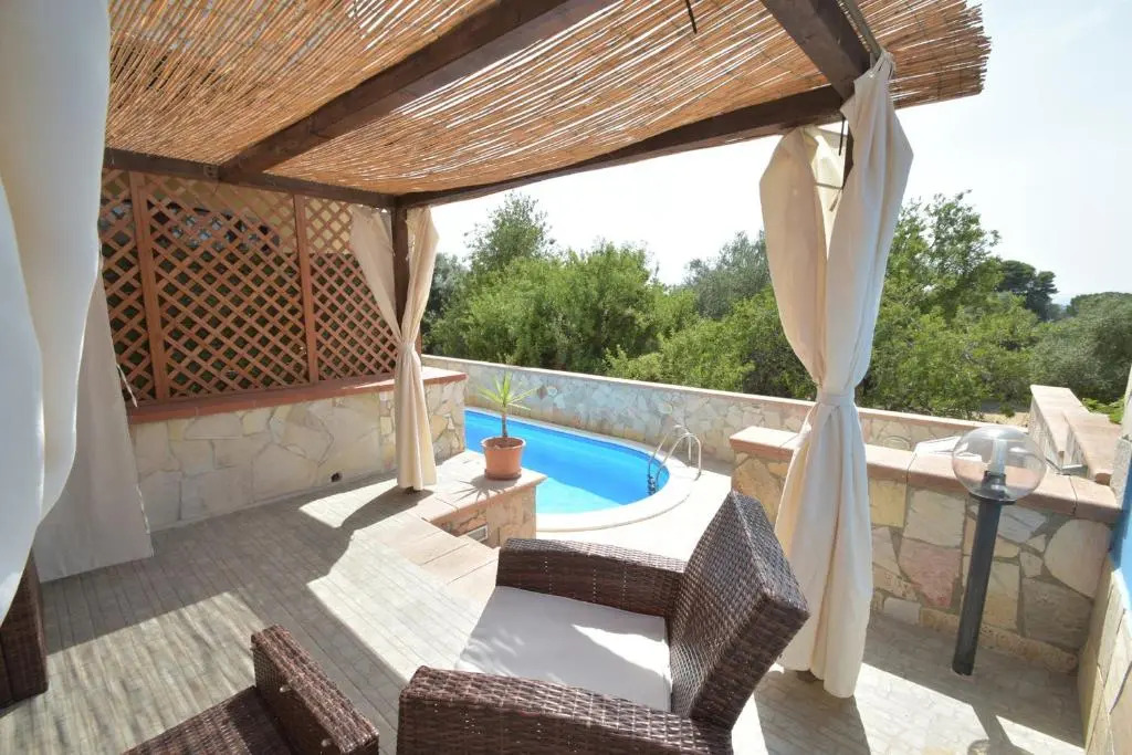 Villa Lumari