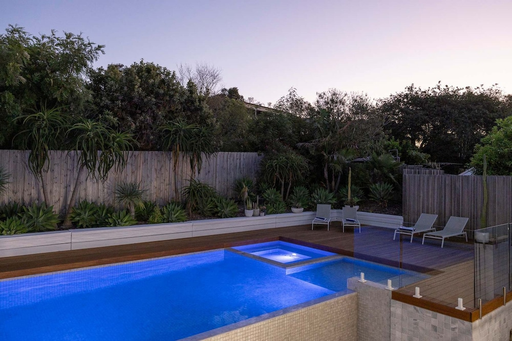Airosa Blanca Pool Spa Sea Views