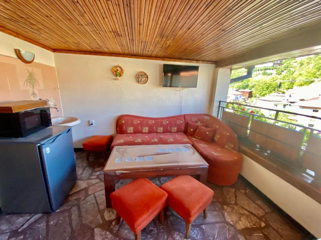 Guest House Detelina