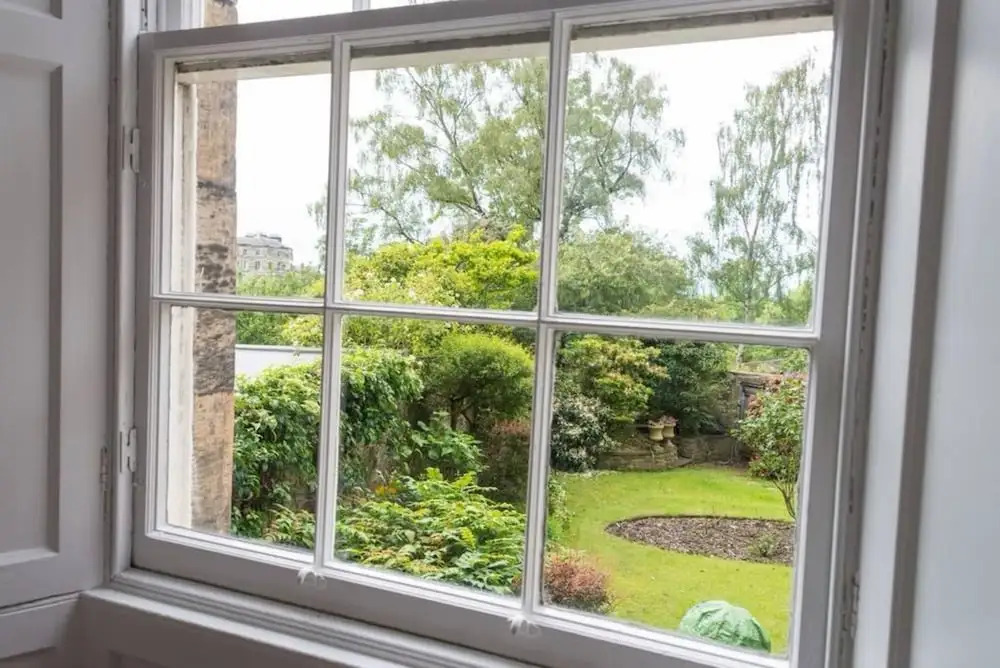 1 Bedroom Apartment in New Town