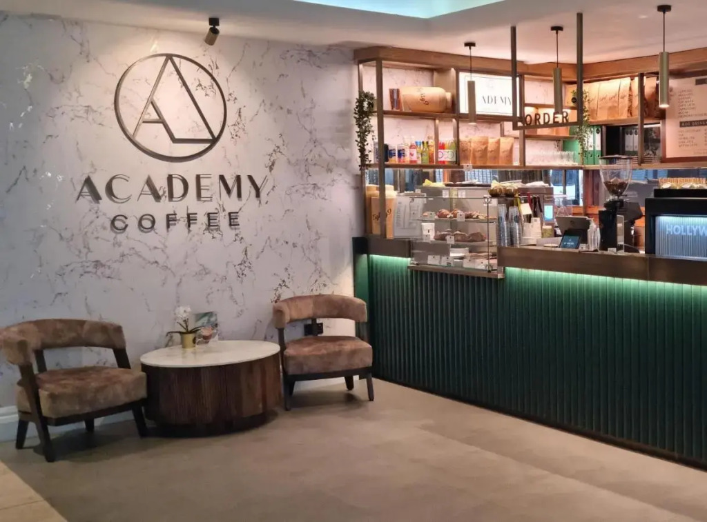 Academy Plaza Hotel