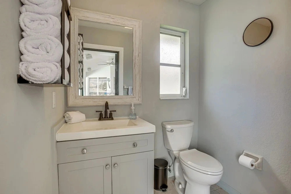 Direct Gulf Access Oasis w/ Hot Tub w/ Pool Table
