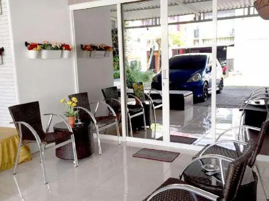 Pulosari Living