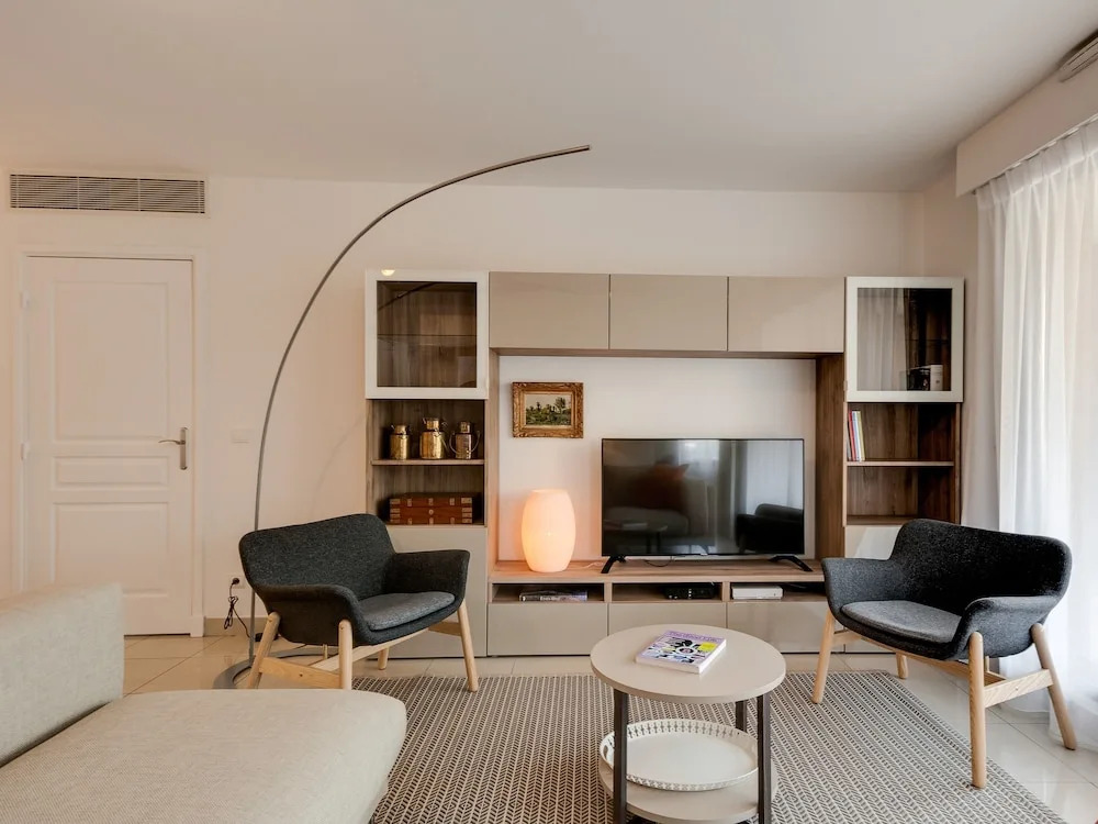 Clémentine Rotonde T4 Luxe+box Privé